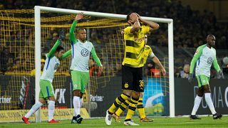 Borussia Dortmund marca passo na Bundesliga