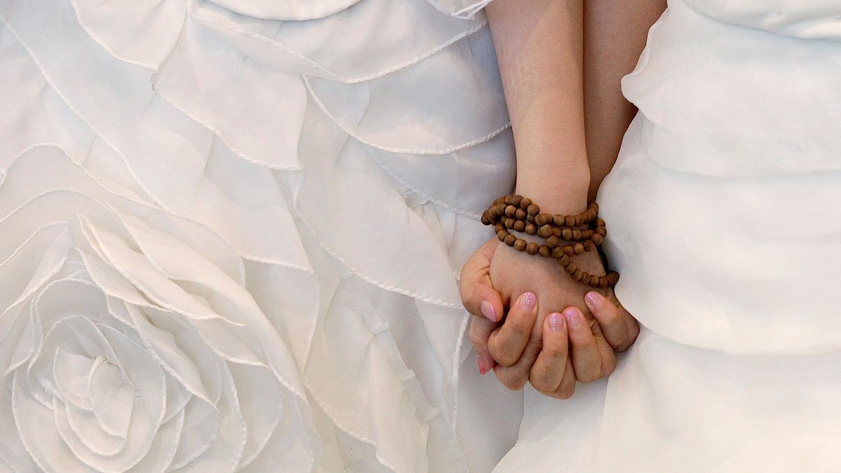 A német püspök szerint áldás, hogy egynemű párok is házasodhatnak