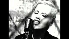 Conmoción por la muerte de Dolores O' Riordan, cantante de Cranberries