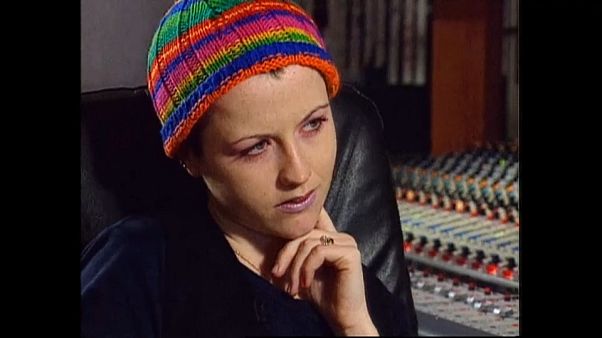 Cranberries'in solisti Dolores O'Riordan hayatını kaybetti Cranberries'in solisti Dolores O'Riordan hayatını kaybetti