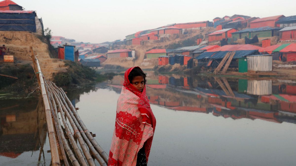 A Rohingya refugee girl 