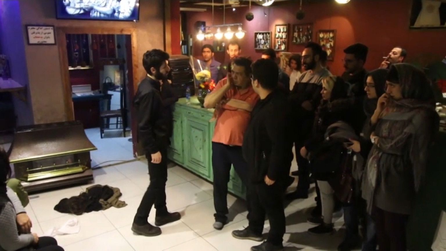Le difficile quotidien des transgenres en Iran 