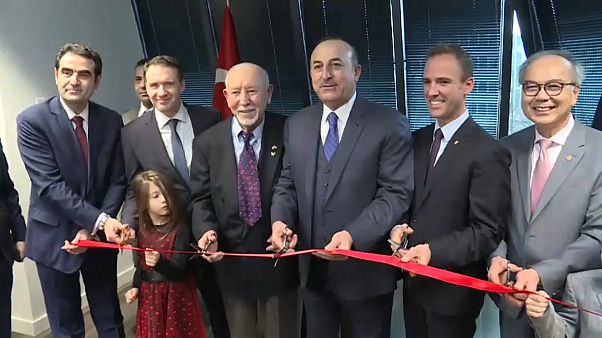 Çavuşoğlu'ndan ABD'ye YPG uyarısı Çavuşoğlu'ndan ABD'ye YPG uyarısı