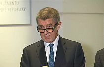 El PM checo renuncia a la inmunidad parlamentaria