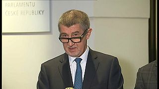 El PM checo renuncia a la inmunidad parlamentaria 