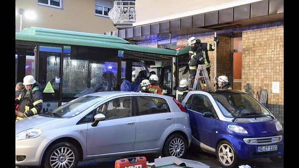 Accidente de un autobús escolar en Alemania Accidente de un autobús escolar en Alemania