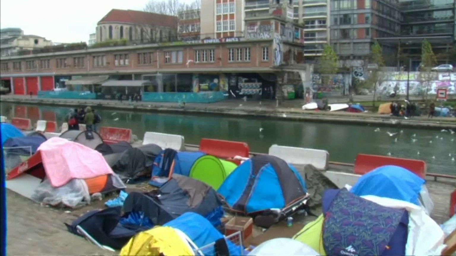 Alemania asegura que pasaron los momentos de mayor afluencia de refugiados