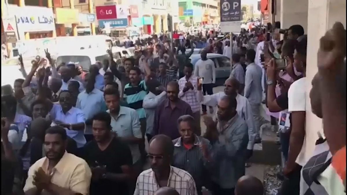احتجاجات في السودان ضد الفقر وغلاء المعيشة
