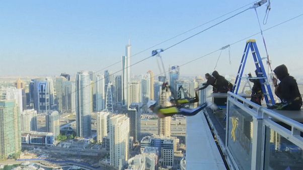 Für Abenteuerlustige: 1 Kilometer lange Seilrutsche über Dubai Für Abenteuerlustige: 1 Kilometer lange Seilrutsche über Dubai