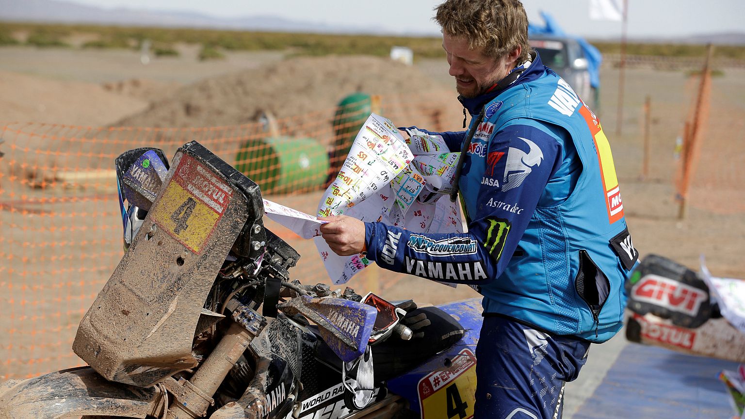 Dakar/motos : abandon du leader Adrien Van Beveren