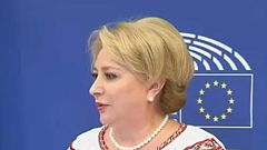 Viorica Dăncilă proposta para líder do executivo romeno