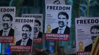 Catalans call for release of jailed separatists