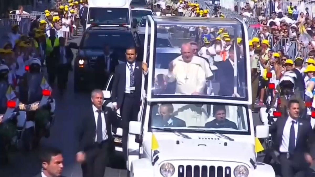 Papa Francesco incontra le vittime degli abusi 