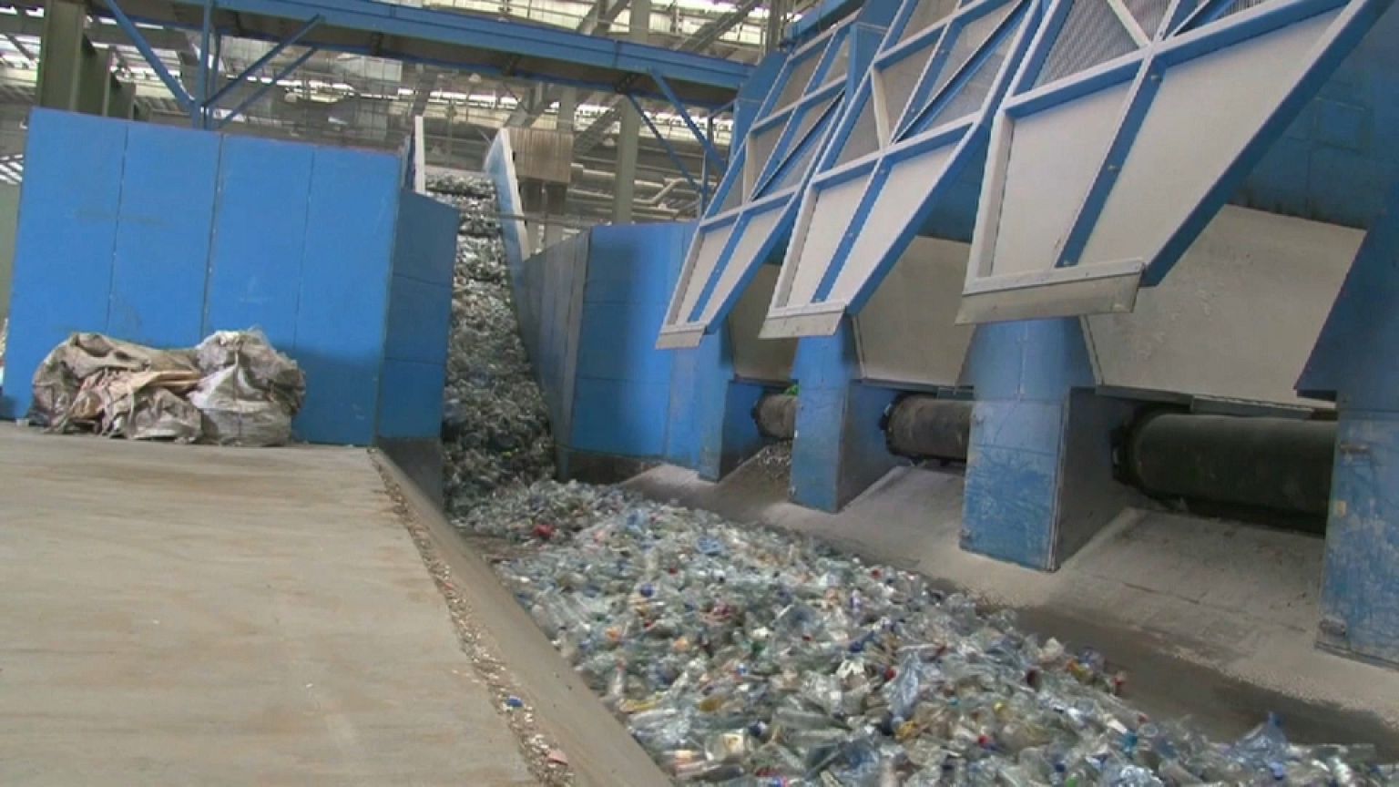 EU plans major crack down on Europe's plastics pollution