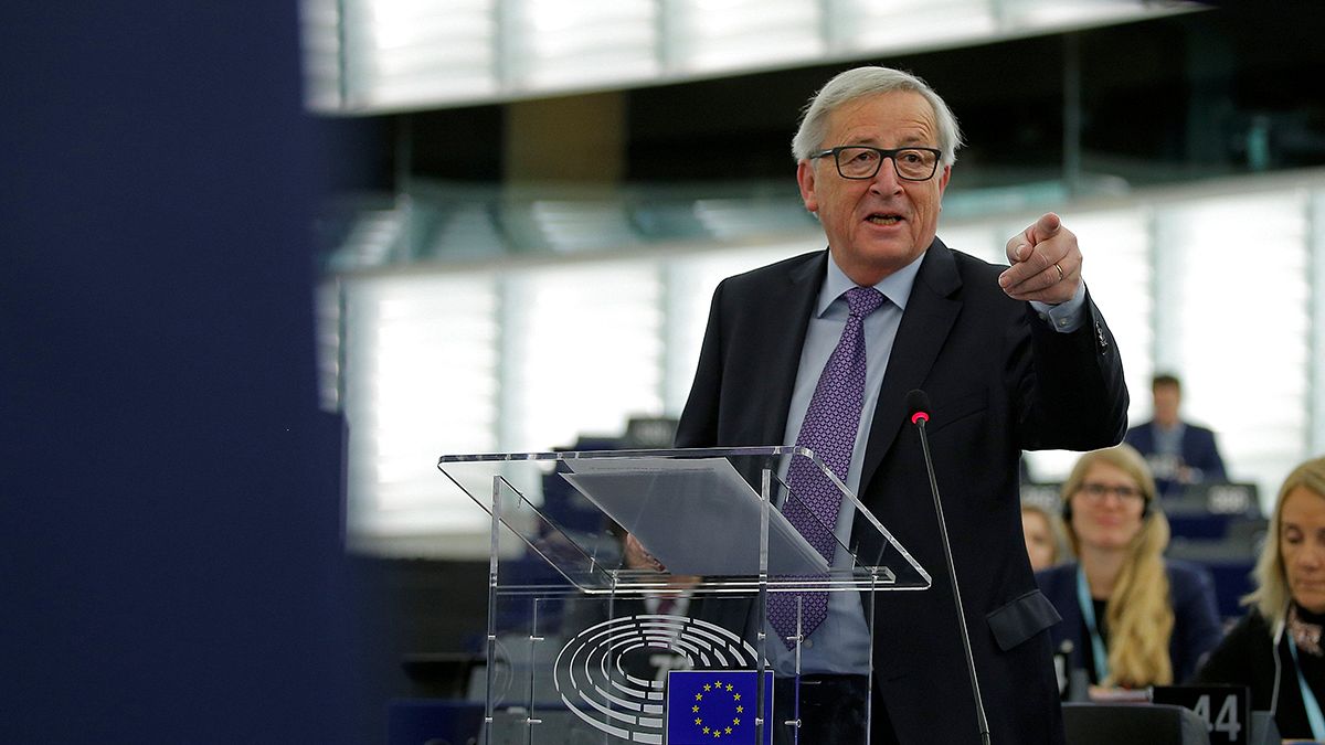 Juncker szeretné, hogy a britek maradjanak az EU-ban