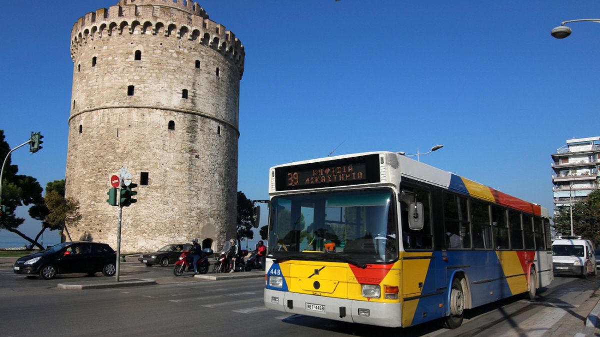 Θεσσαλονίκη: Αστικό λεωφορείο έμεινε εγκλωβισμένο για σχεδόν...10 ώρες!