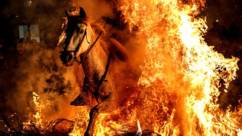 İspanya'dan inanılmaz 'Las Luminarias' görüntüleri
