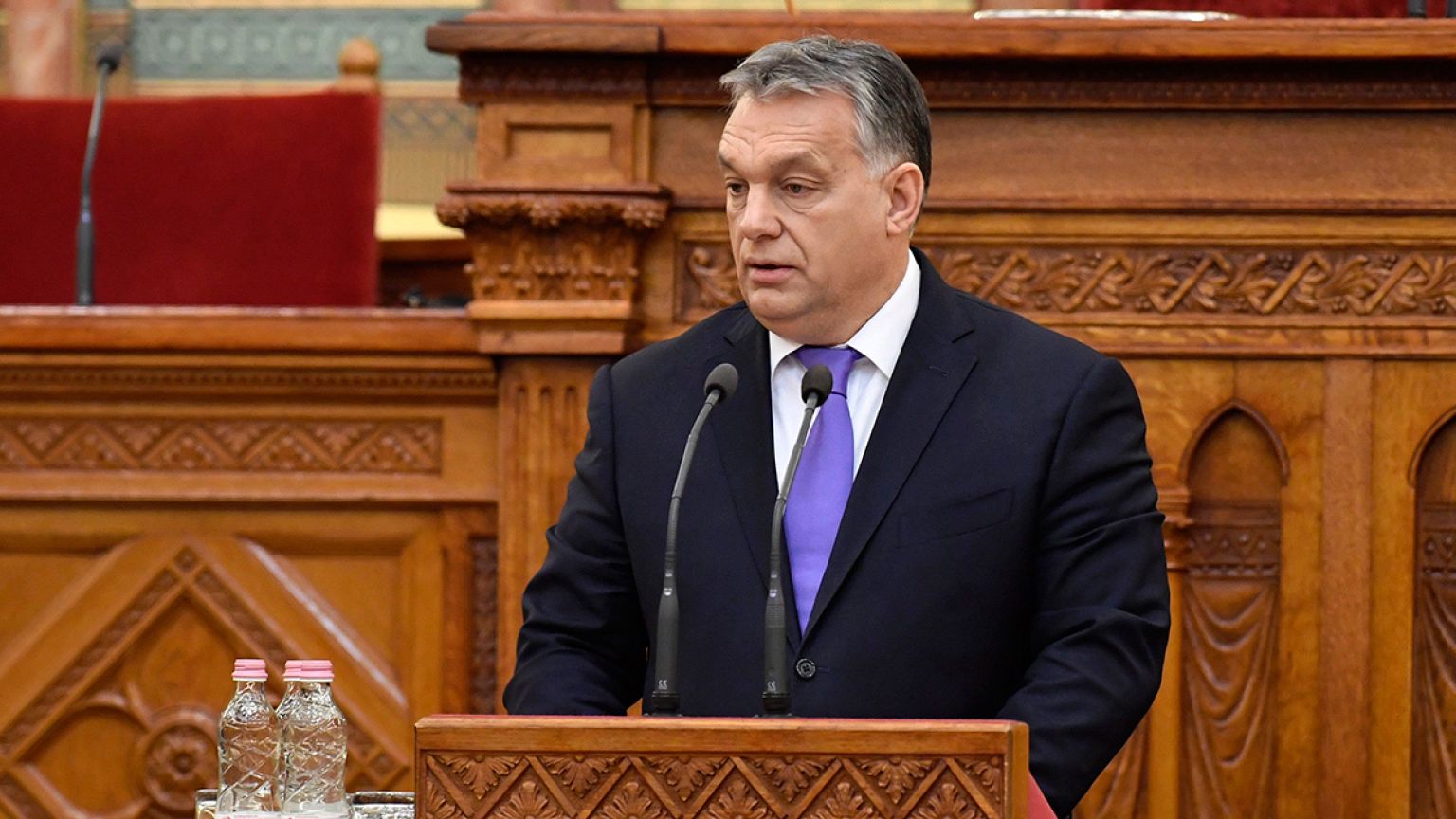 Menekülteket fogadott be a menekültellenes kormány
