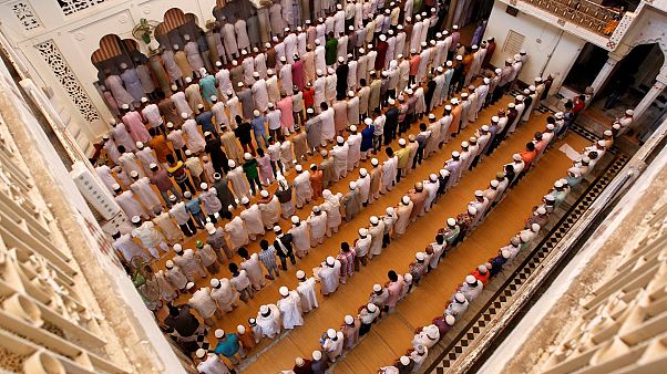 الصين تمنع الأطفال المسلمين من حضور مناسبات دينية خلال عطلتهم الصين تمنع الأطفال المسلمين من حضور مناسبات دينية خلال عطلتهم