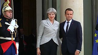 Theresa May and Emmanuel Macron to hold summit in UK