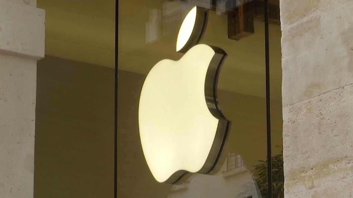 Apple to pay $38 bn tax on overseas cash  