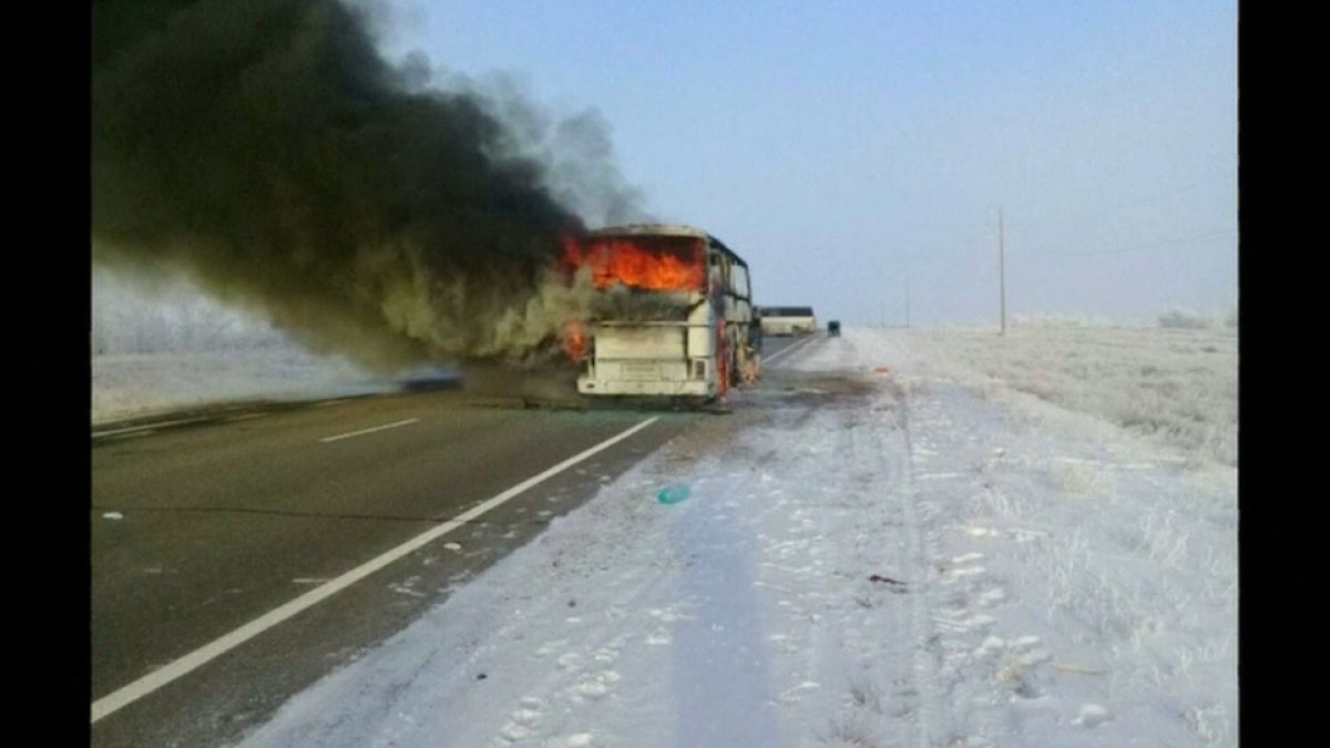 Fernbus ausgebrannt: Mehr als 50 Tote
