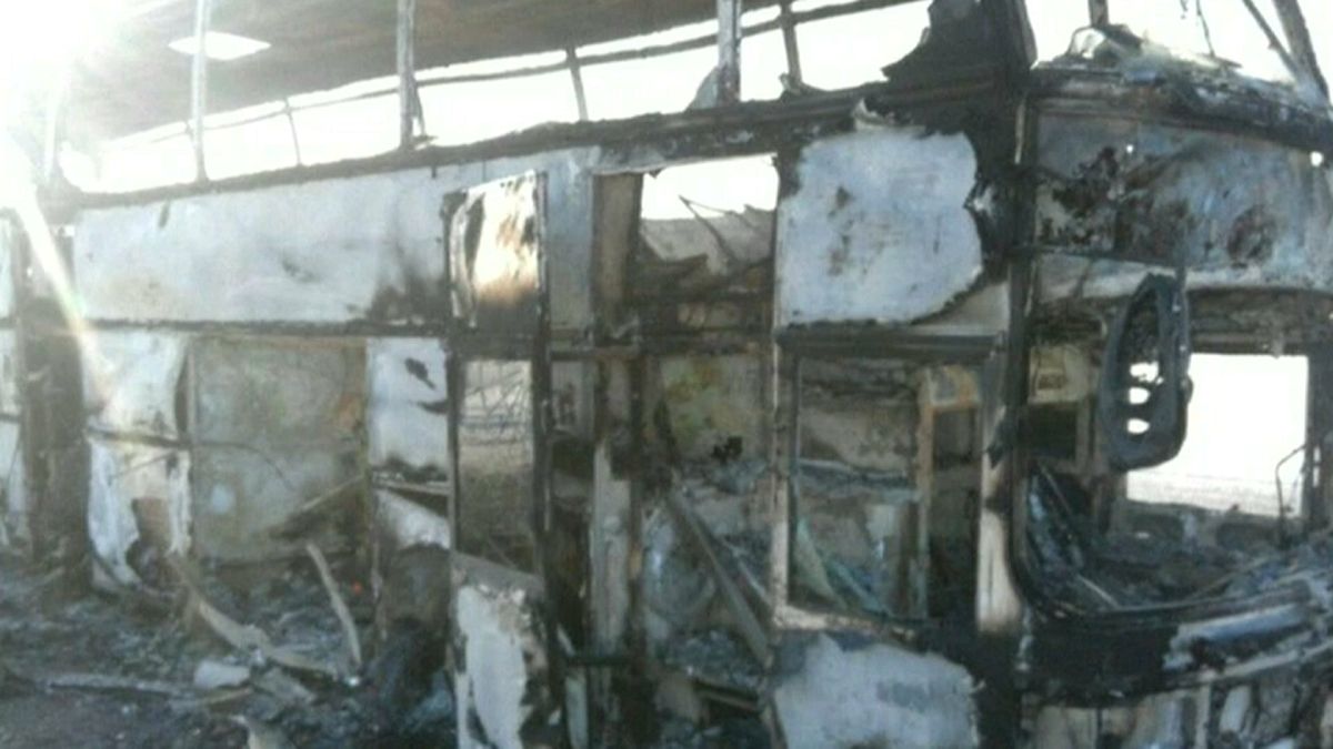 Incêndio em autocarro faz 52 mortos no Cazaquistão
