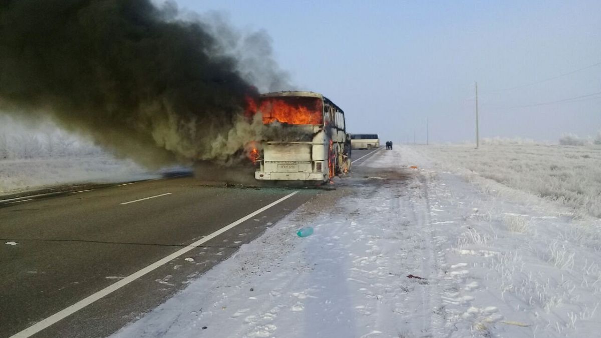 Καζακστάν: Λεωφορείο στις φλόγες - 52 νεκροί 