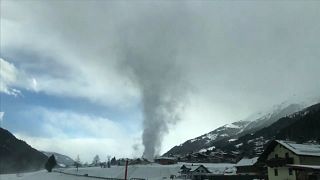 На Австрию обрушилось мини-торнадо