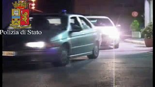 Italian police raid Chinese mafia