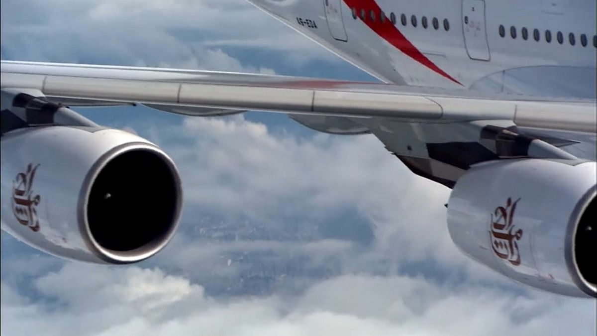 Emirates'ten 20 adet Airbus A380 tipi uçak siparişi