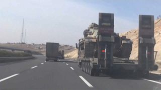 Turkish trucks head to Afrin