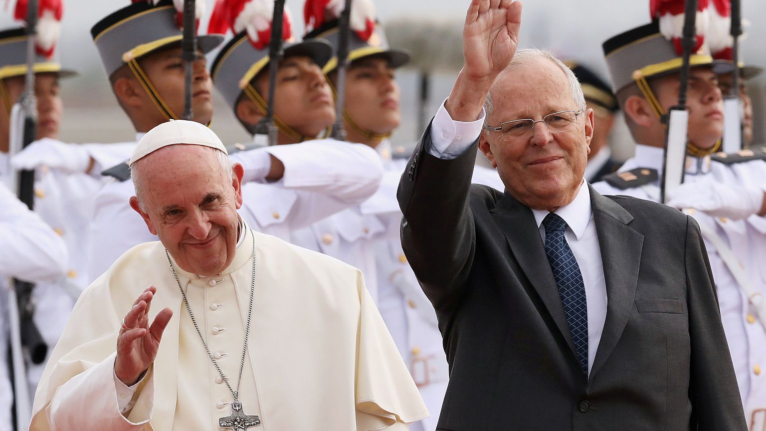 Peru President asks visiting Pope Francis for help 