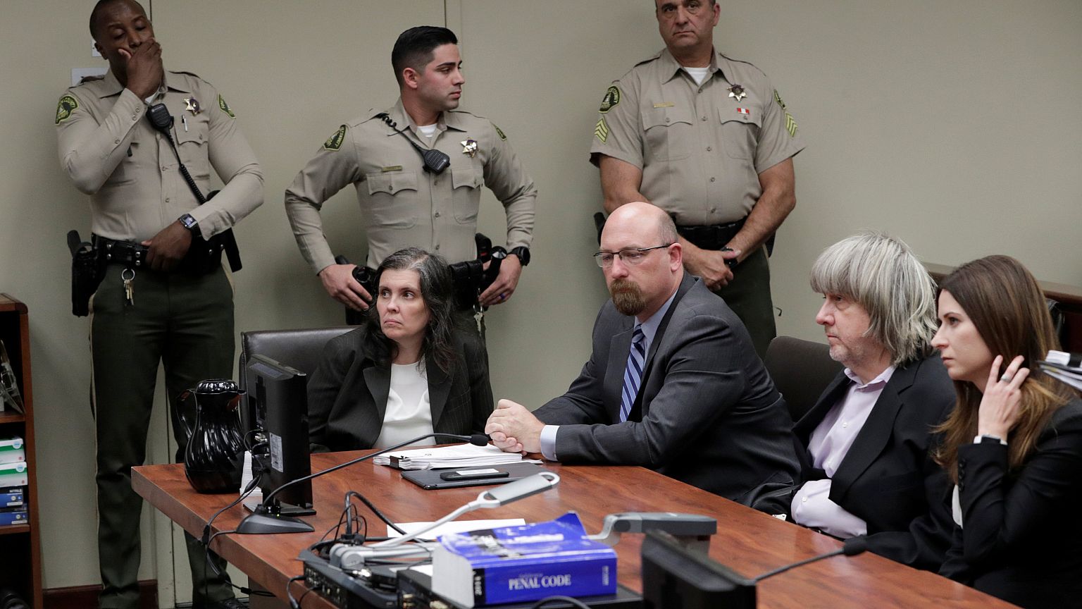 El matrimonio Turpin en el tribunal