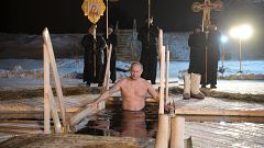 En Russie, le bain glacé de la Théophanie
