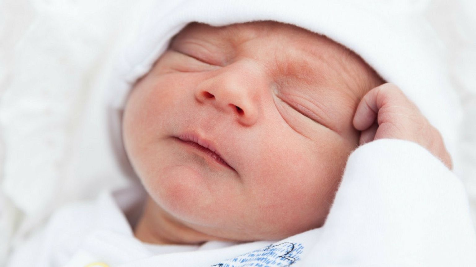 Should sperm donor dads stay anonymous for life?