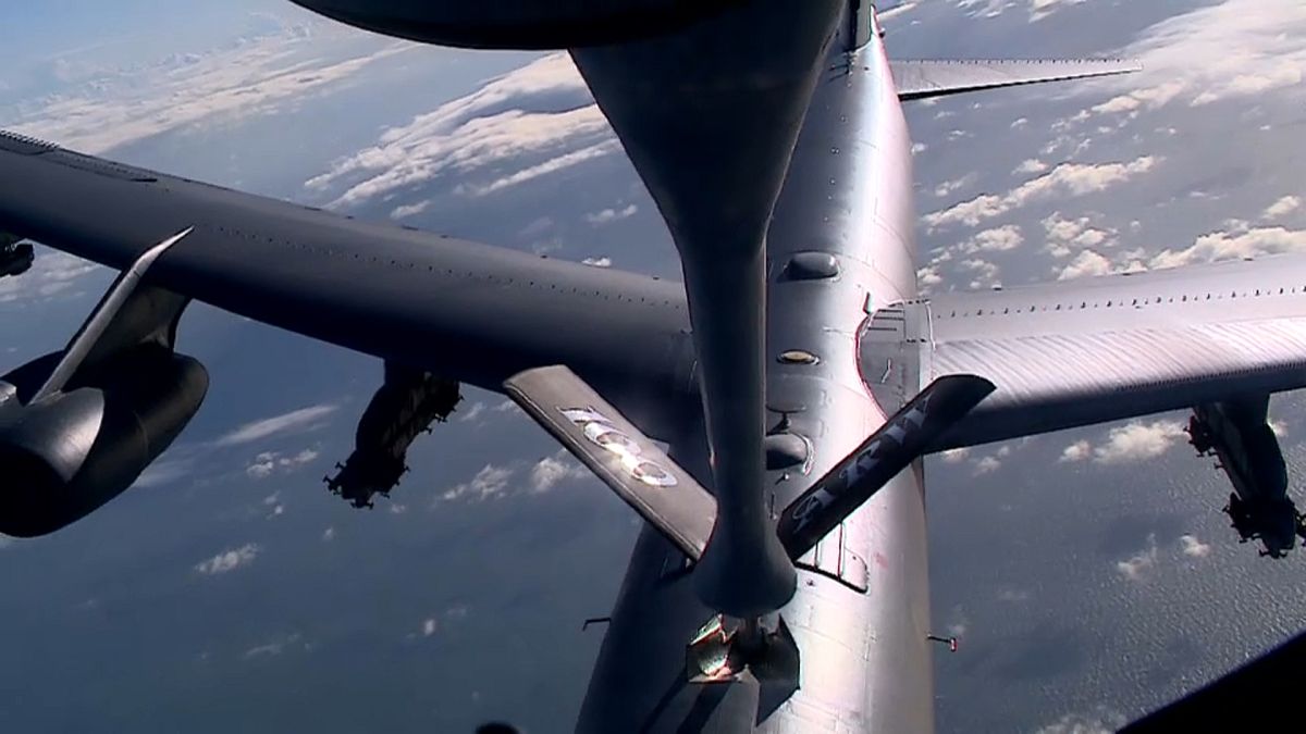 Дозаправка Б-52 в воздухе