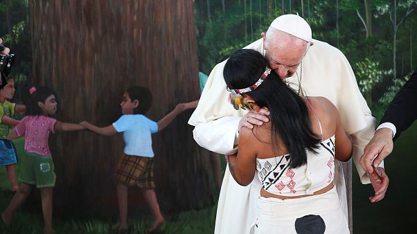 Papa defende Amazónia contra "ganância consumista" Papa defende Amazónia contra "ganância consumista"