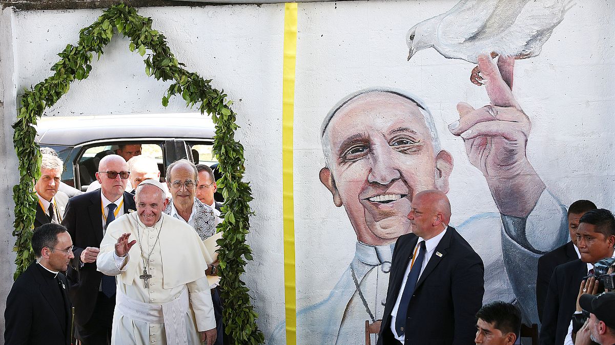 Papst prangert Umweltzerstörung im peruanischen Urwald an