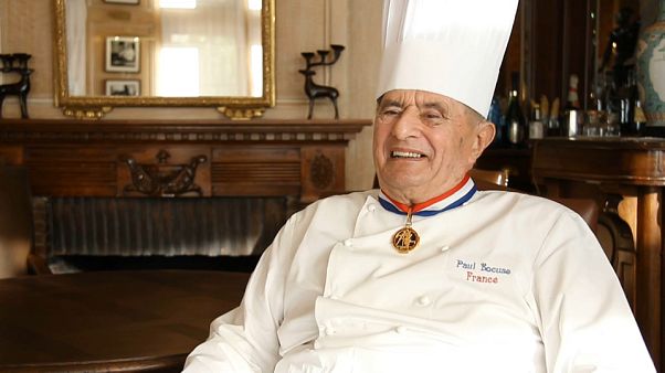 Paul Bocuse: Papa della cucina, cuoco del secolo Paul Bocuse: Papa della cucina, cuoco del secolo