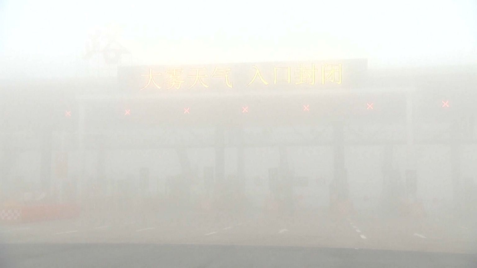 Nebbia fittissima in Cina