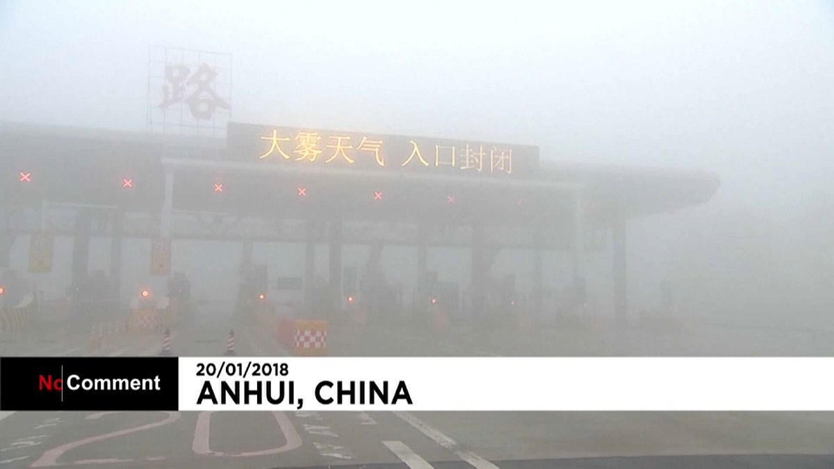 Nevoeiro na China fecha autoestradas