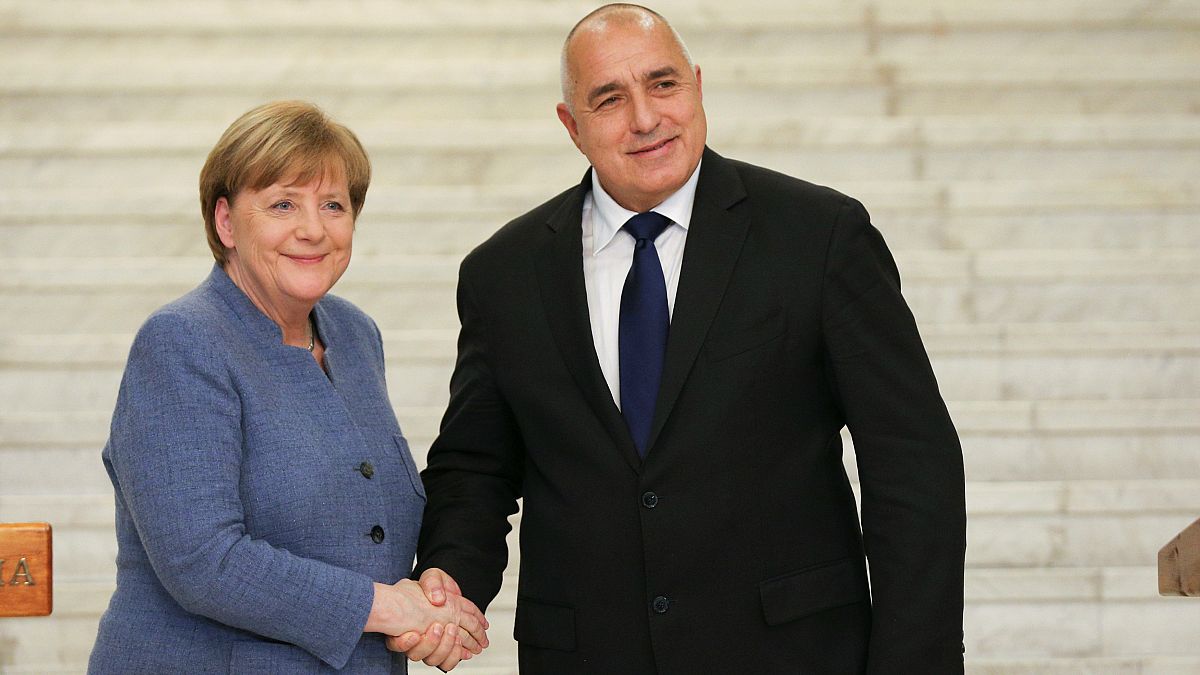 Merkel: Bulgaristan'ın Türkiye ile görüşme çabalarını destekliyoruz