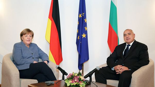 Меркель поблагодарила Болгарию за охрану границы ЕС Меркель поблагодарила Болгарию за охрану границы ЕС