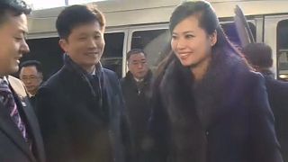 Észak-koreai énekesnő ment Dél-Koreába koncerthelyszíneket választani