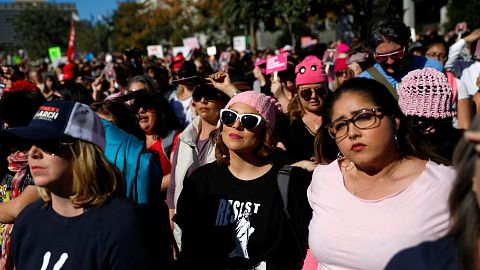 Una foto della protesta di Los Angeles