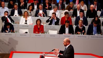 Πράσινο φως από το SPD για διαπραγματεύσεις με στόχο τον σχηματισμό κυβέρνησης