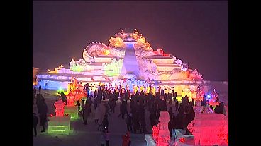 China: Eisfestival begeistert Besucher