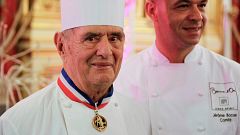 Fransız şef Paul Bocuse'ün sevenleri onu anlatıyor
