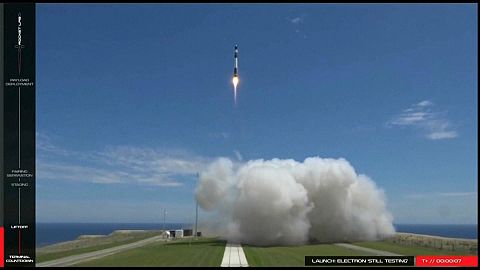 Décollage du lanceur Electron en Nouvelle-Zélande.